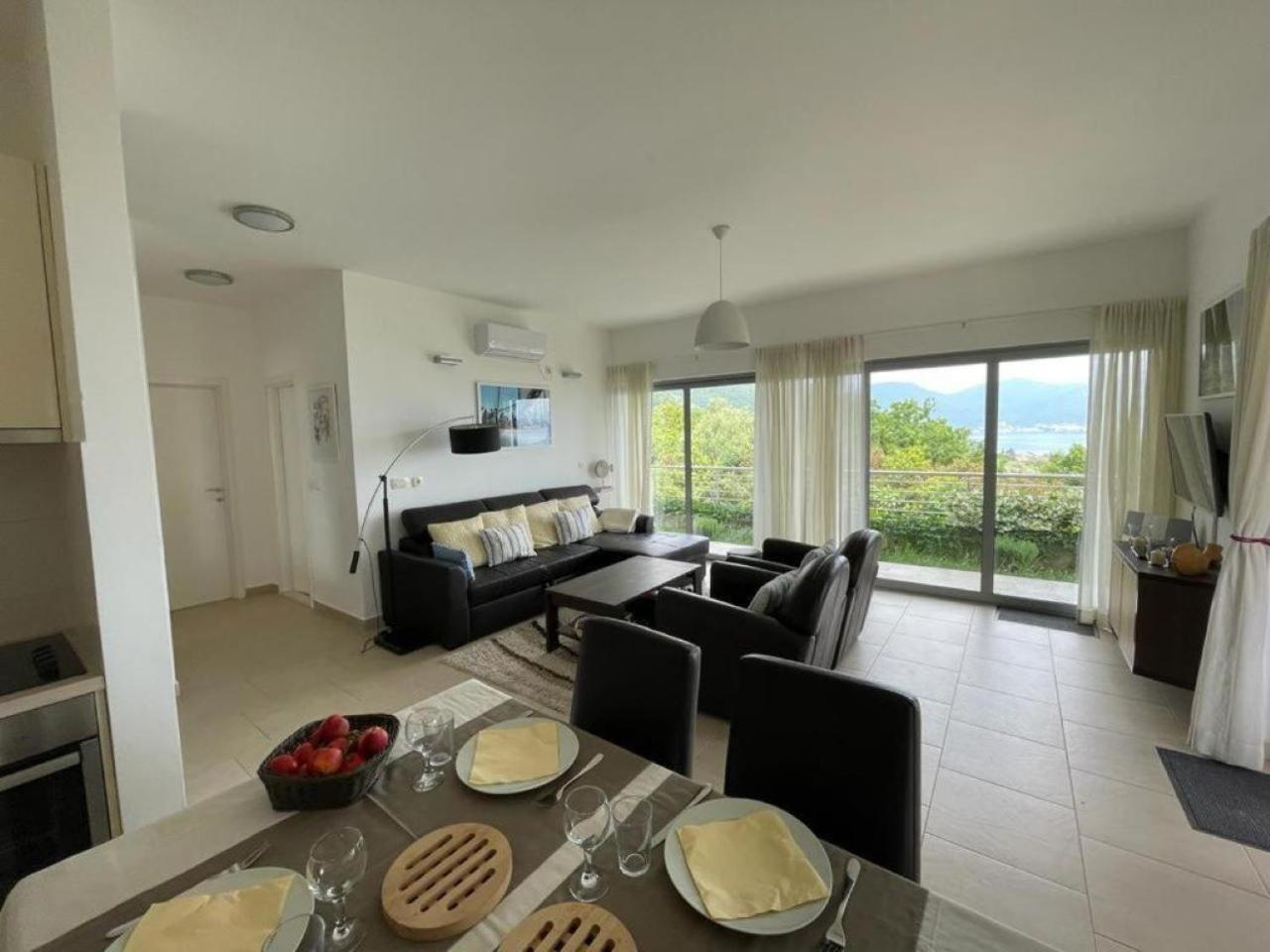 Acacia Hill Apartment C01 Without Pool Ðenovići Bagian luar foto